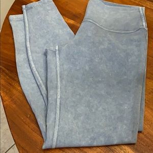 Lululemon brand new never worn.